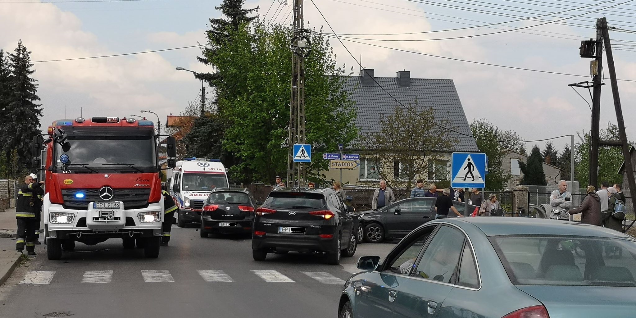 Photo of Trzy samochody zderzyły się w Wolborzu