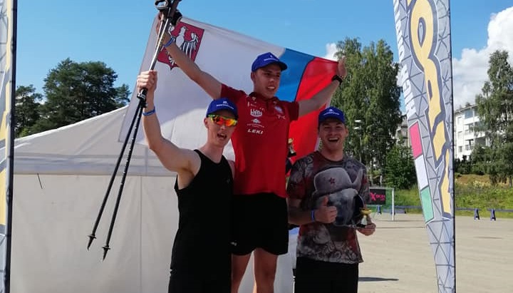 Photo of Jakub Deląg wygrywa zawody Pucharu Świata!