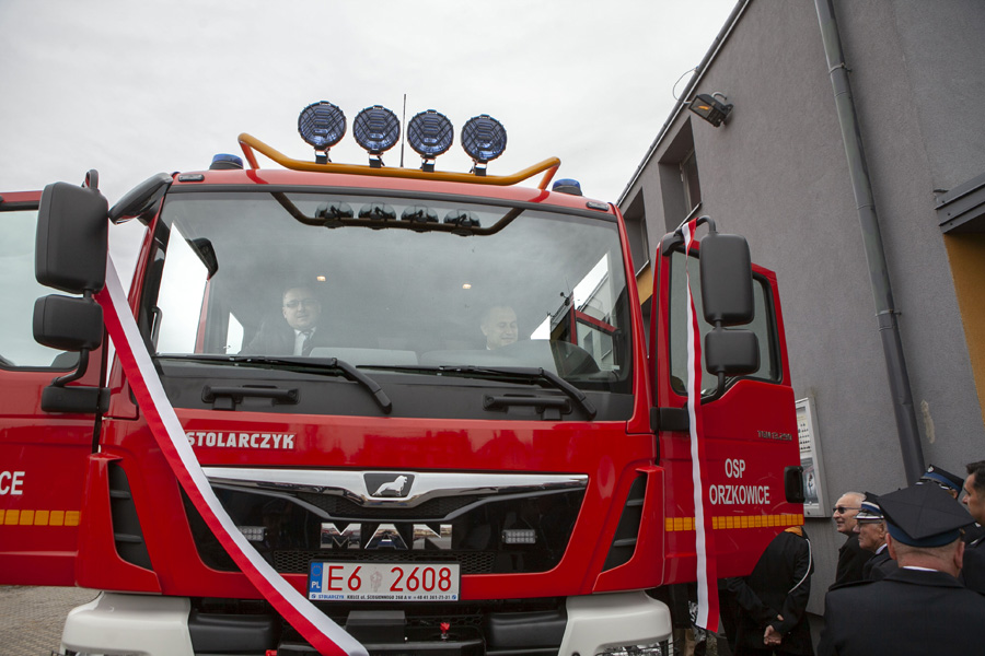 Photo of Nowy wóz bojowy dla gorzkowickich strażaków