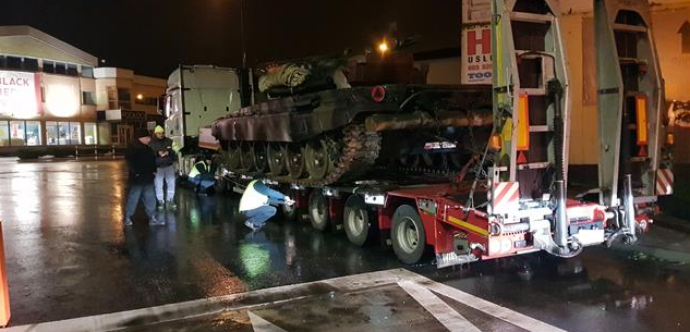 Photo of ITD zatrzymało transport czołgów. Kara dla przewoźnika to 50 tysięcy złotych!