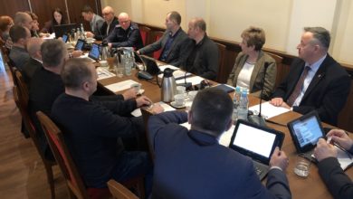 Photo of Wolbórz: O bezpieczeństwie i ASF na komisji RM
