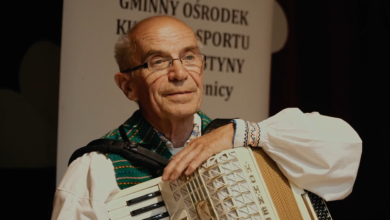 Photo of Jan Łaski – lekcja muzyki i kultury ludowej na Ziemi Piotrkowskiej – FILM