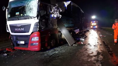 Photo of Kosów: Zderzenie 3 ciężarówek i 2 samochodów osobowych