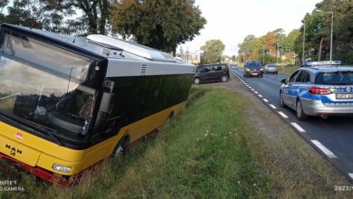 Photo of Pijany kierowca „emzetki”. Autobus wpadł do rowu