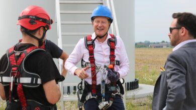 Photo of Mark Brzeziński w Proszeniu: Tutaj jest przyszłość zielonej energii w Polsce!
