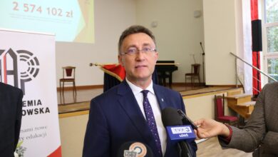 Photo of Dariusz Rogut nie jest już rektorem Akademii Piotrkowskiej – AKTUALIZACJA