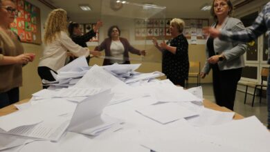 Photo of Lokale wyborcze zamknięte. Rozpoczęło się liczenie głosów – ZDJĘCIA, FILM