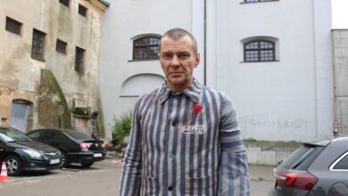 Photo of W Piotrkowie powstaje film o świętym Maksymilianie Kolbe. W roli głównej Marcin Kwaśny