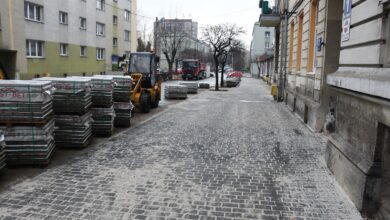 Photo of Na ukończeniu prace przy budowie chodnika na Piastowskiej – ZDJĘCIA