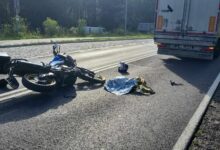 Photo of W Przygłowie motocyklista zderzył się z ciężarówką