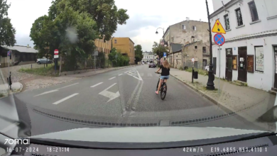 Photo of „Kolejna nieśmiertelna rowerzystka!” – niebezpieczna sytuacja na POW w Piotrkowie – FILM