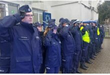 Photo of Mundurowi z Piotrkowa oddali hołd zmarłemu policjantowi