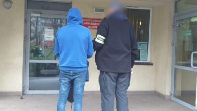 Photo of 32-latek ukrywał się kilkanaście lat. Teraz wpadł w ręce policjantów