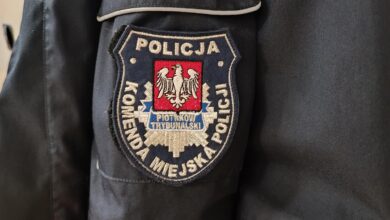 Photo of Zagadkowa śmierć w Piotrkowie. Policja bada okoliczności zgonu 53-latka