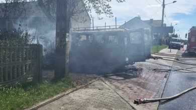 Photo of Pożar busa w Łęcznie. Auto spłonęło doszczętnie